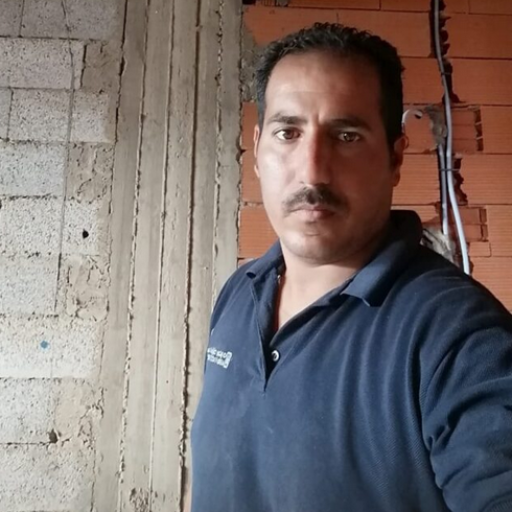 تركيب إنارة حديقة في حي الياقوت بجدة - أثناء التنفيذ