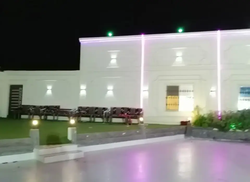 تركيب إضاءة داخلية في حي الريان بجدة - أثناء التنفيذ